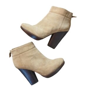 Modern Vintage Alison Heeled Platform Ankle Boots in Sand Women's Booties 8.5